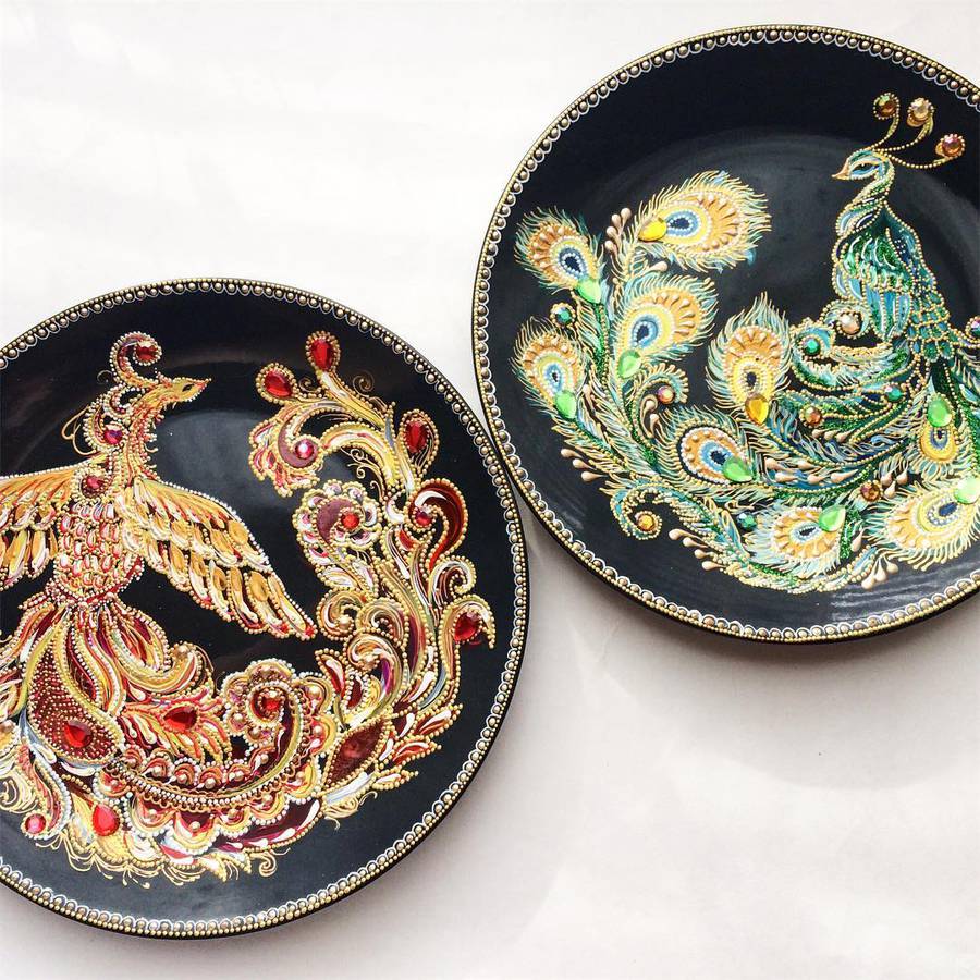 Enchanting Plates Decorated With Pointillism By Dahhhanart 4