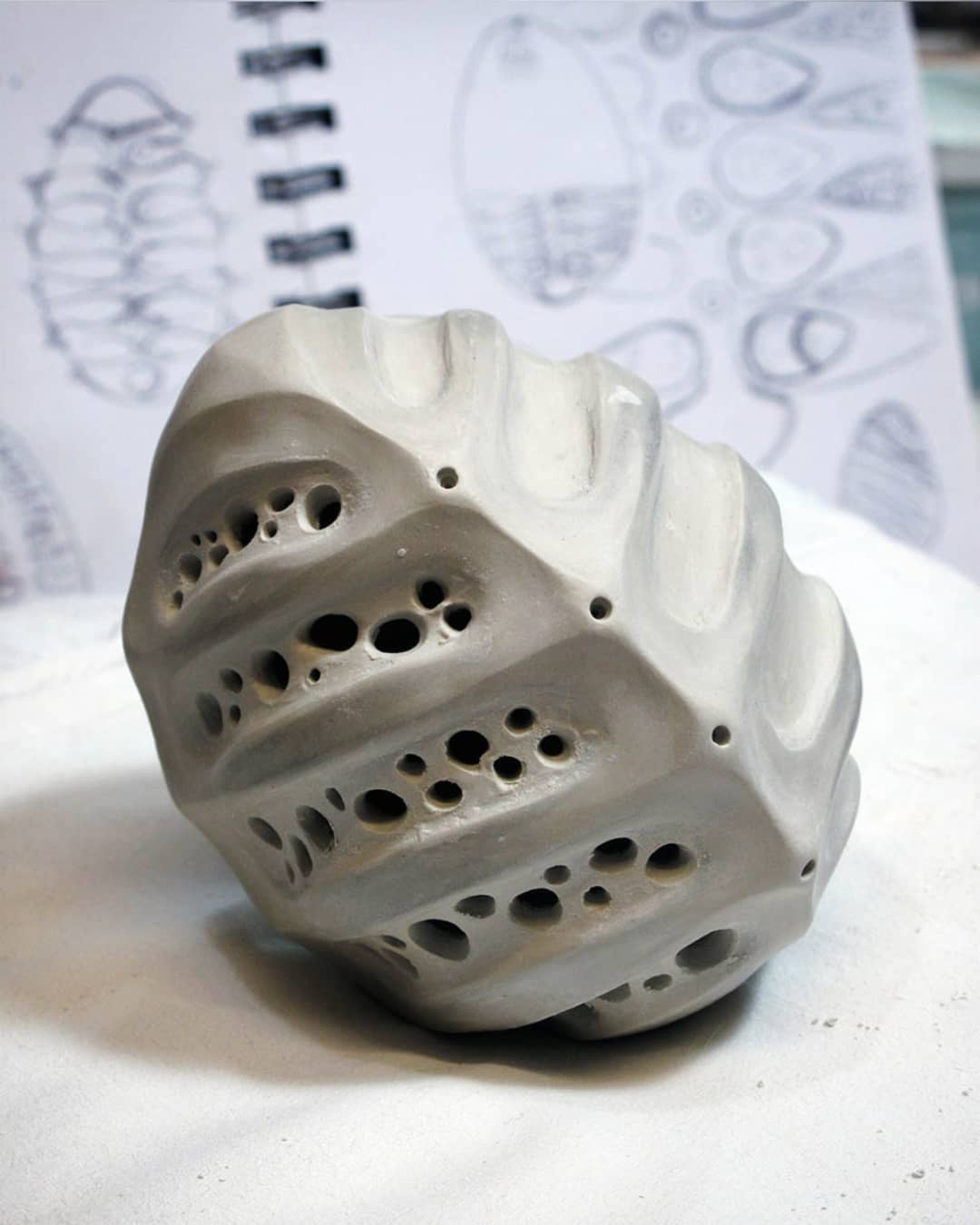 The Intriguing And Unique Ceramic Art The Plays With Organic Shapes Of Anna Whitehouse 3