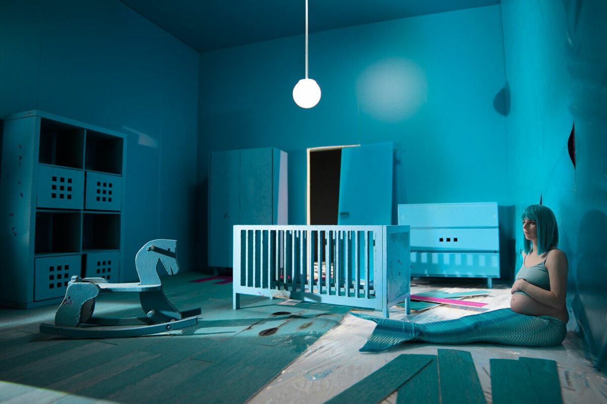 Cubes A Fascinating Staged Photography Series That Portrays The Stereotypical Human Universes By Seb Agnew 4