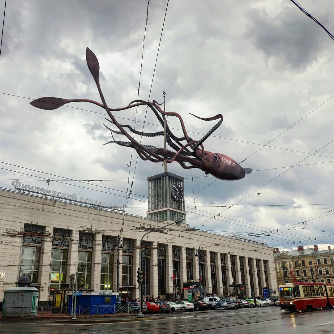 Incredible Compositions Of Giant Animals In Russian Urban Spaces By Vadim Solovyov 16