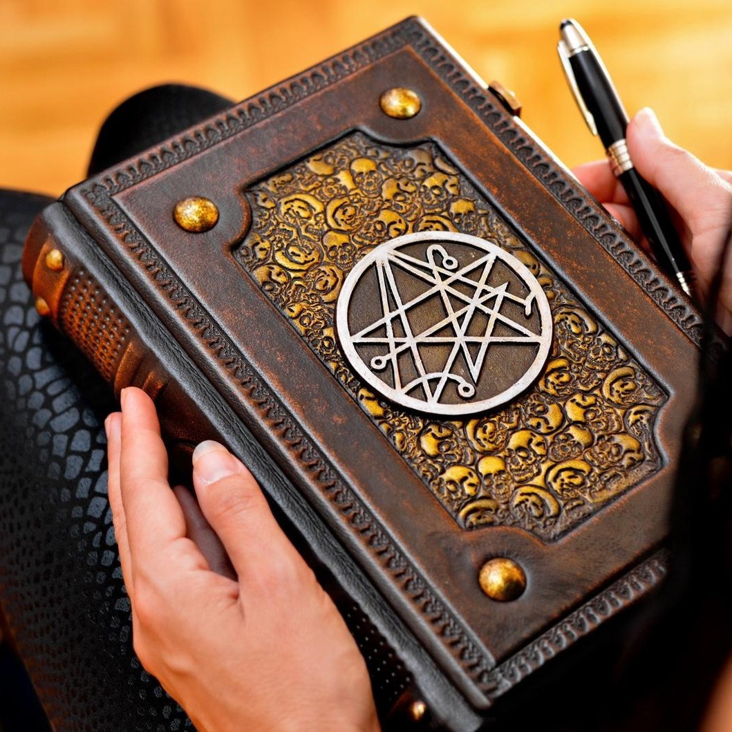 The Marvelous Book Art Of Alex 10