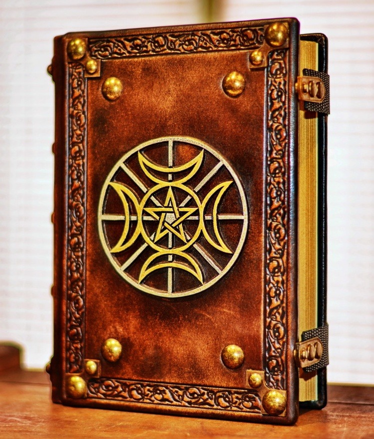 The Marvelous Book Art Of Alex 9