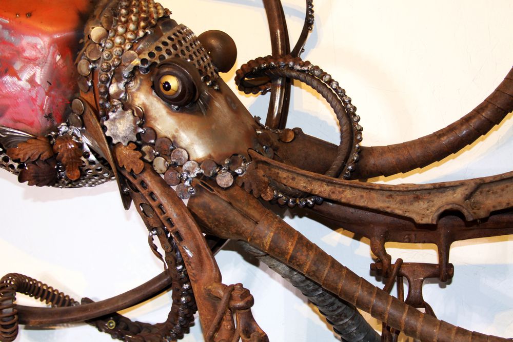 Scrap Metal Turned Into Extraordinary Sculptures By John Lopez 20