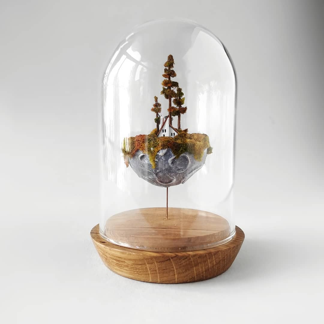 Fantastical Miniatures Encased In Glass Domes By Michael Davydow 13