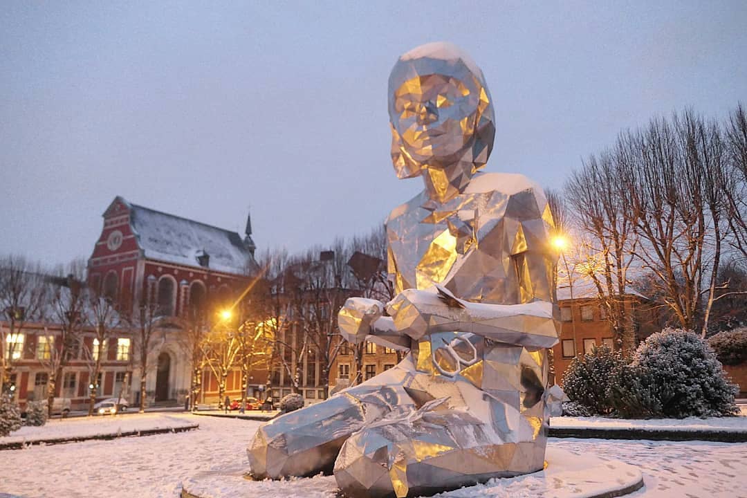 Incredible Geometric Public Space Sculptures By David Mesguich 9