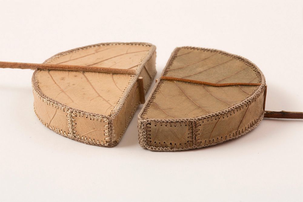 Beautiful Sculptures Of Dried Leaves Crocheted Delicate Patterns By Susanna Bauer 21