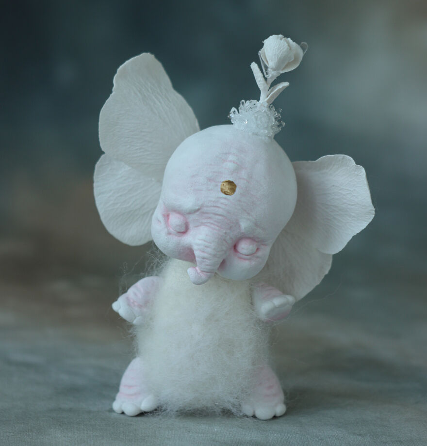 Fantasy Inspired Animal Sculptures Encrusted With Shiny Crystals By Svetlana 8