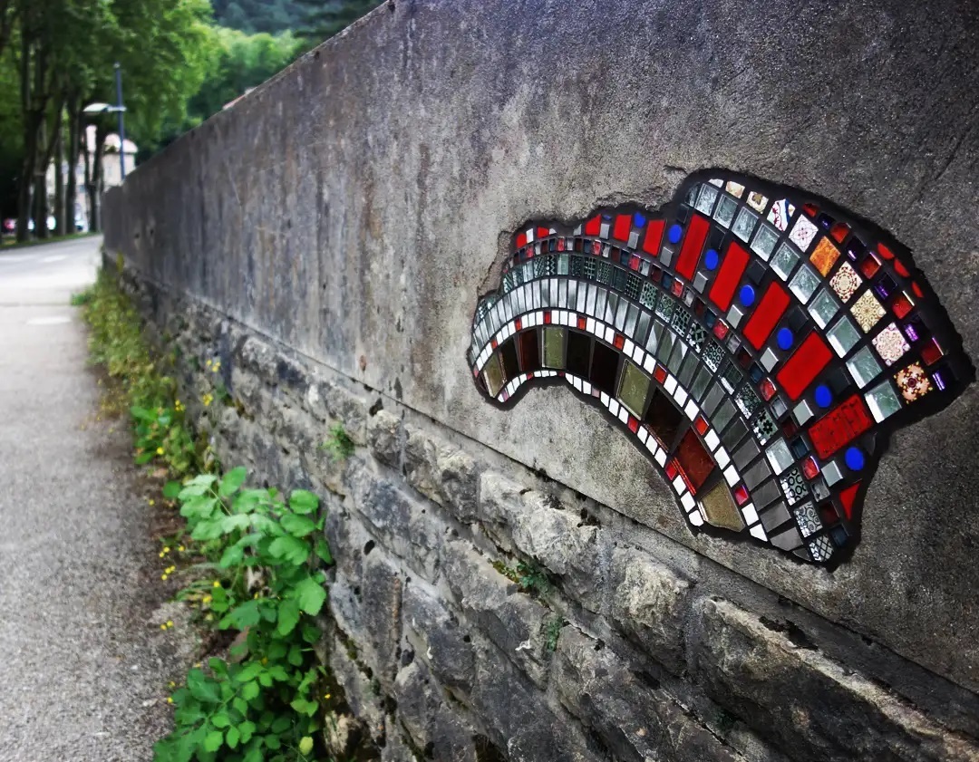 Fractured Sidewalks Pavements And Walls Repaired With Vibrant Tiled Mosaics By Ememem 13