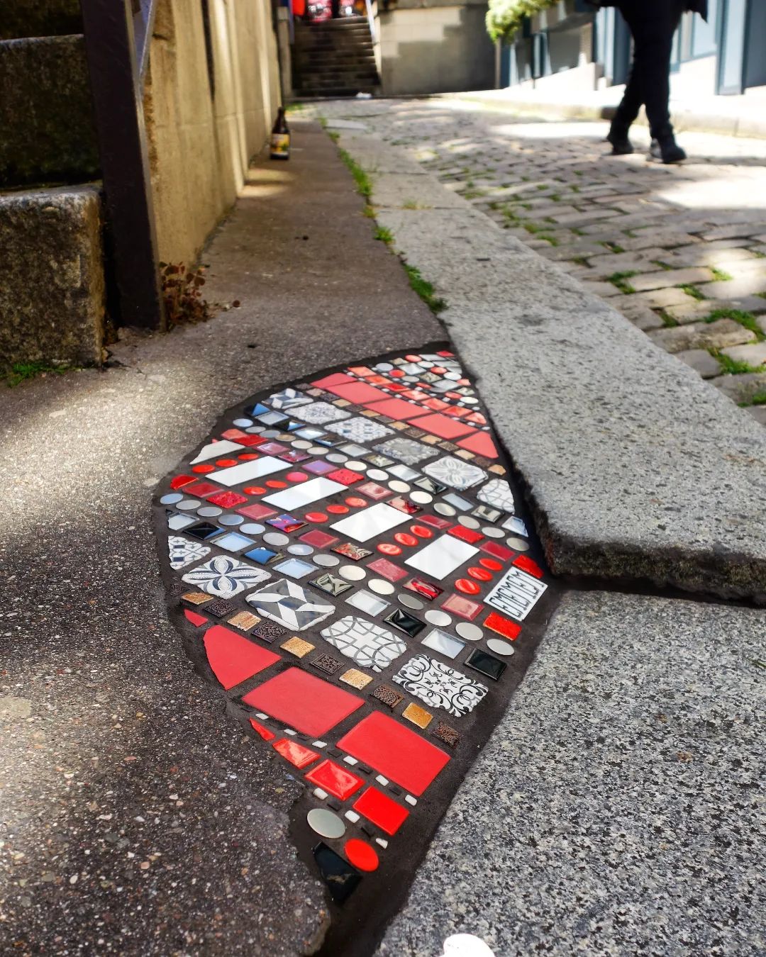 Fractured Sidewalks Pavements And Walls Repaired With Vibrant Tiled Mosaics By Ememem 9