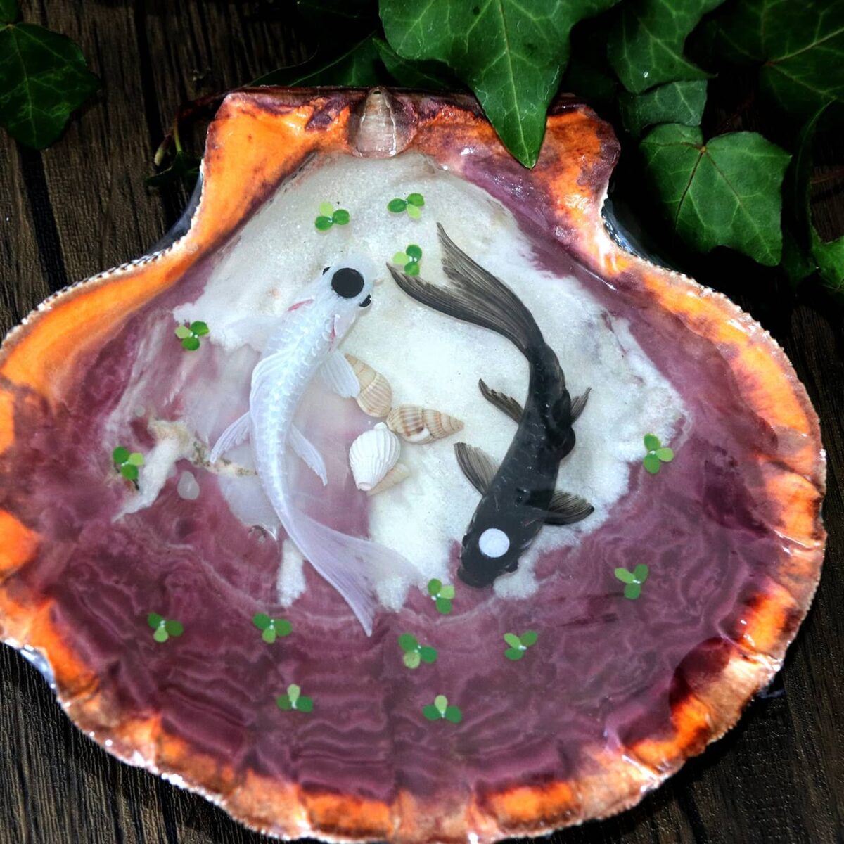 Gorgeous And Detailed 3d Paintings Of Fish In Resin By Feif Dong 8