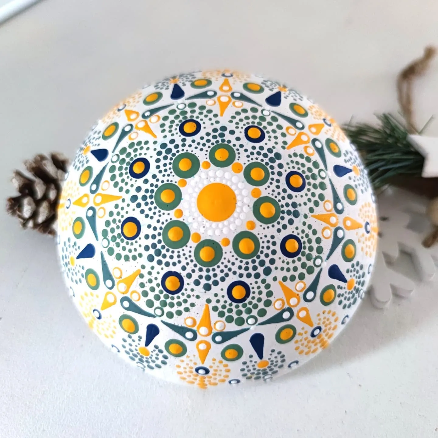 The Mesmerizing Abstract Painting And Mandala Dotting Of Tina Veigel 17