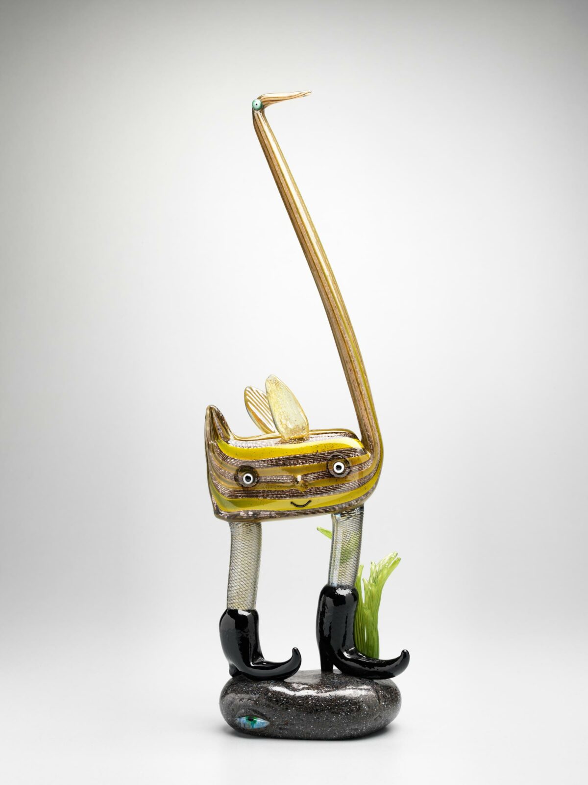 Fascinating Glass Sculptures Of Quirky Creatures And Objects By Tom Moore 20