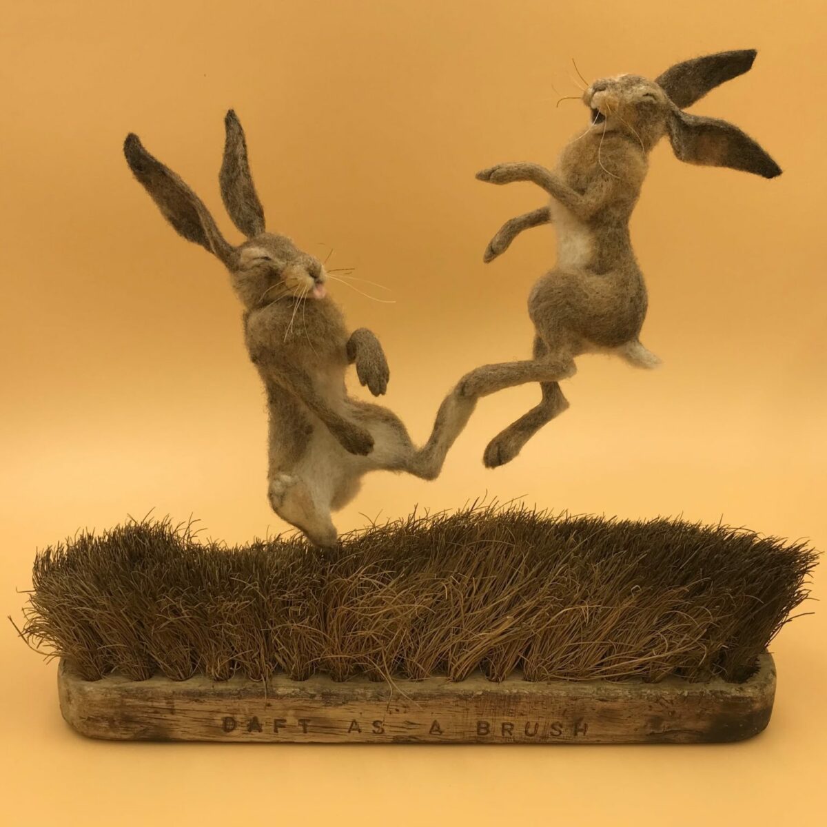 Felted Wildlife Gorgeous Miniature Animal Sculptures By Simon Brown And Katie Corrigan 6