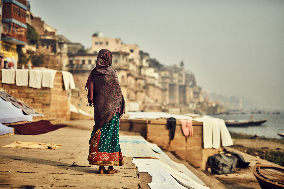 India A Fascinating Everyday Life Photography Series By Hugo Santarem 12