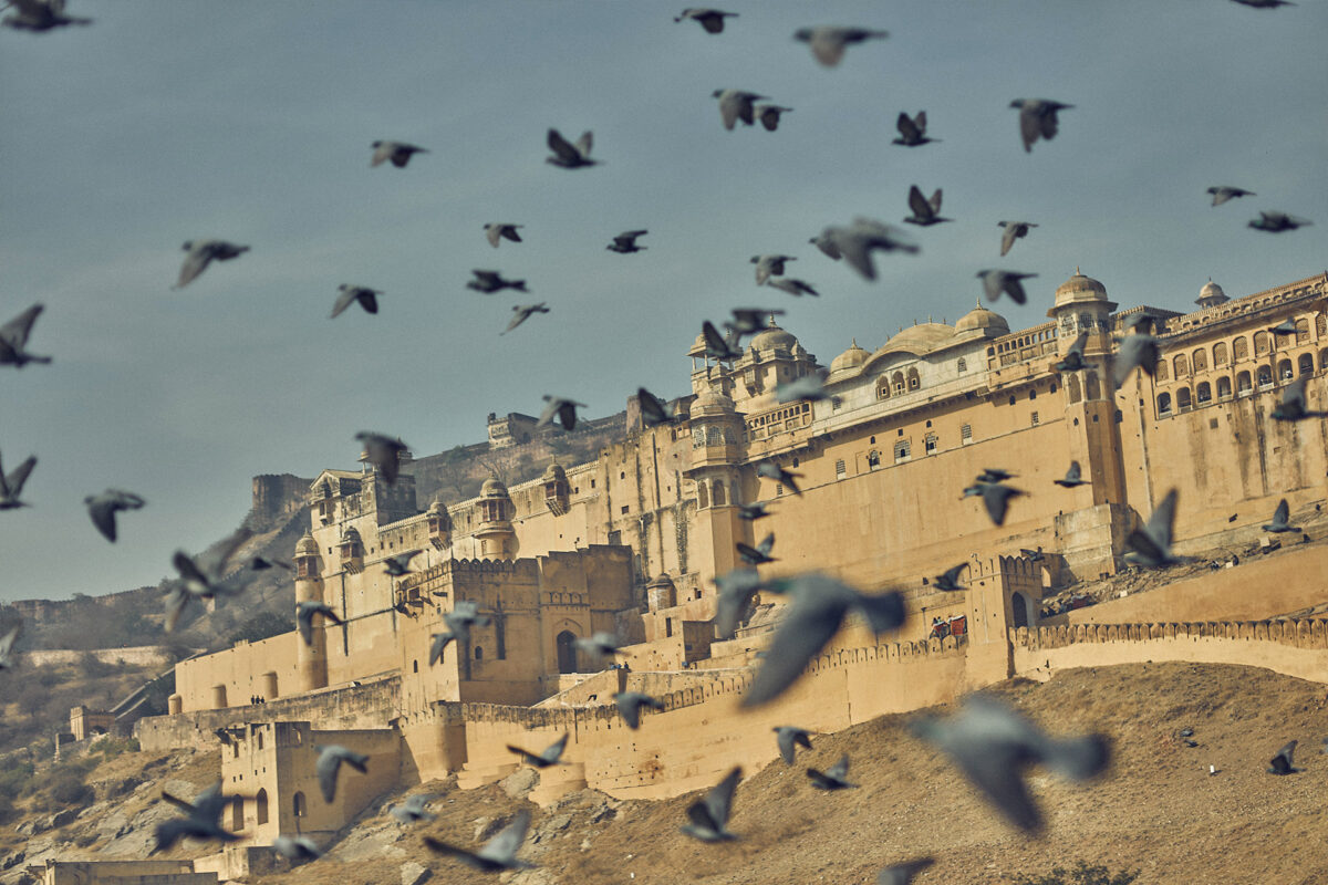 India A Fascinating Everyday Life Photography Series By Hugo Santarem 8