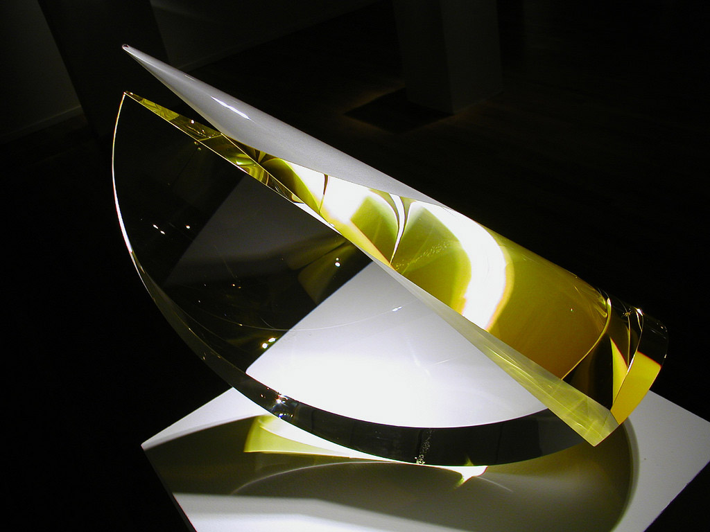 Mesmerizing Abstract Glass Sculptures By Martin Rosol 3