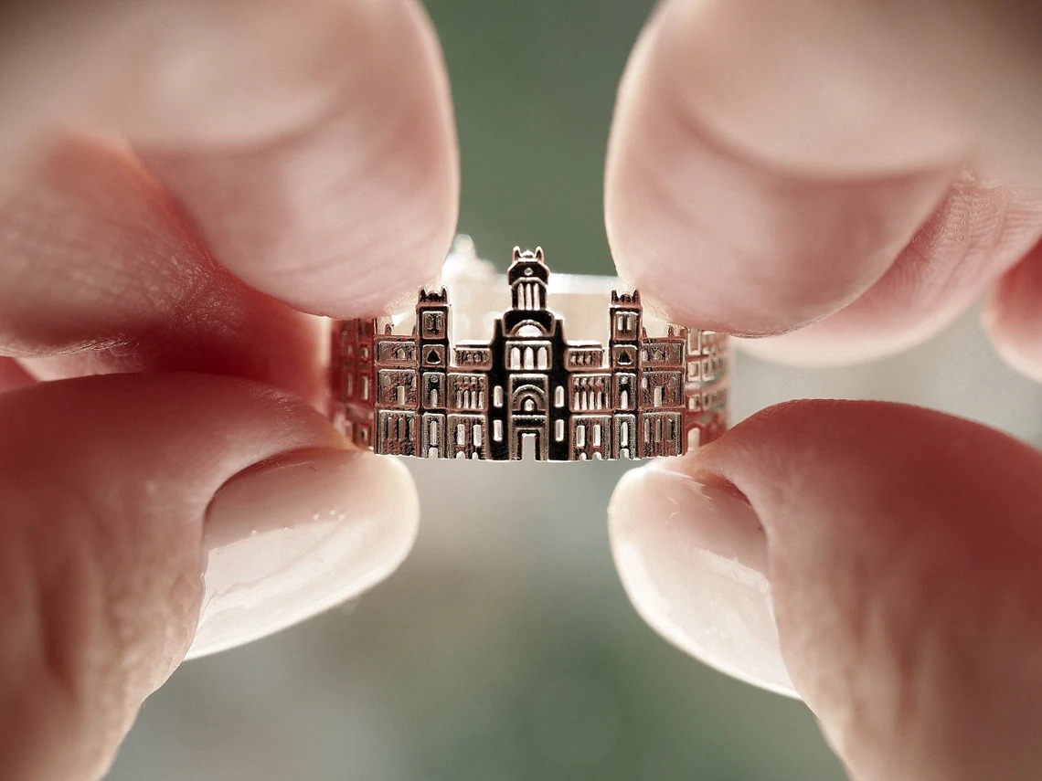 Striking Cityscape Rings In The Shape Of Skylines Of Iconic Cities By Ola Shekhtman 9