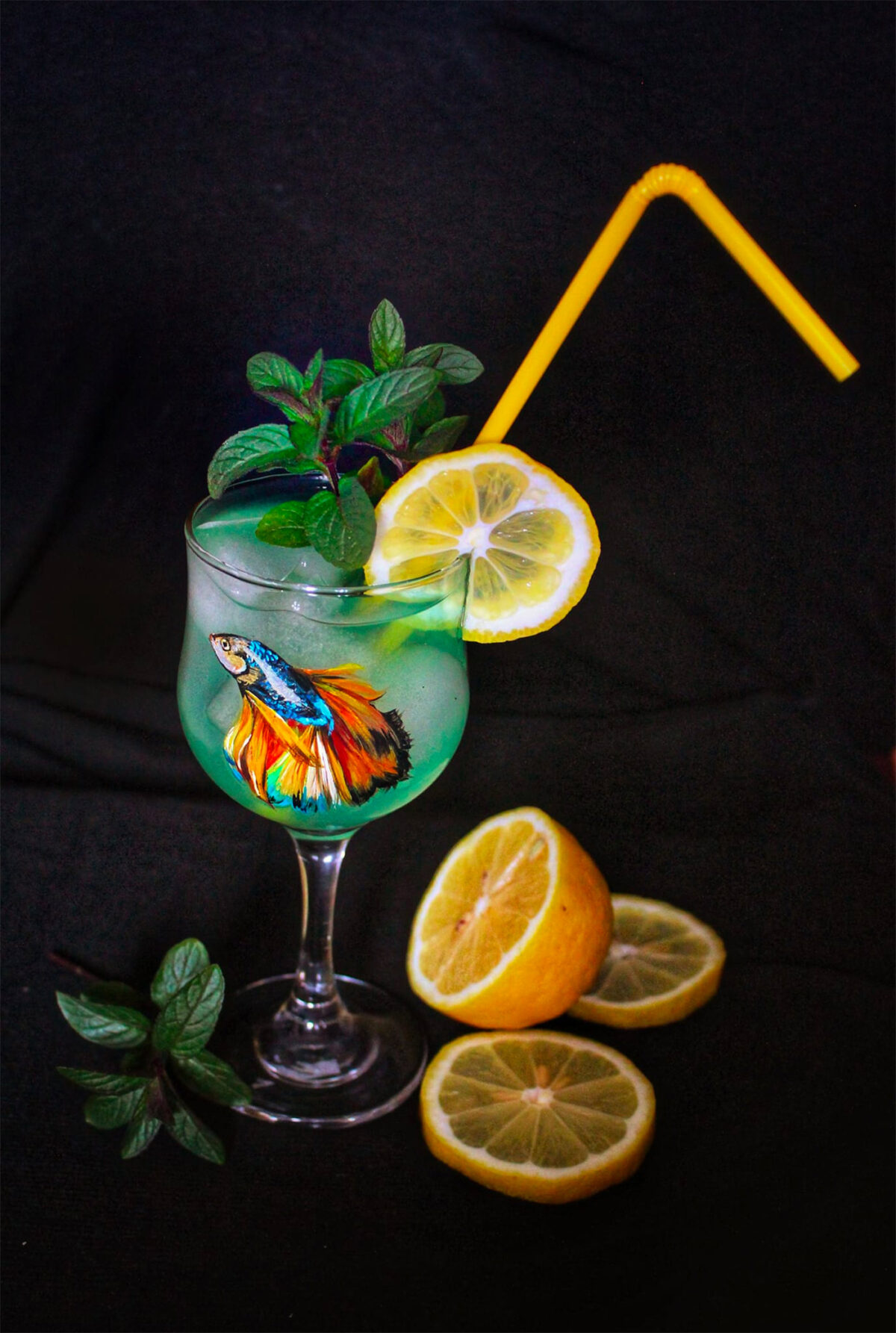 Stunning Realistic Glass Paintings By Silvia Popescu 11