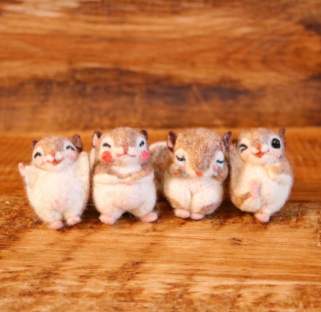 Cute Squirrel Fiber Sculptures By Yurico Momo (14)