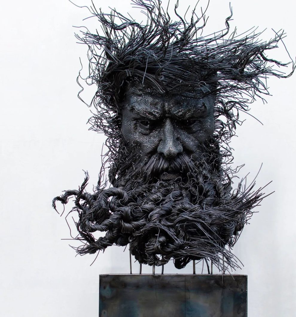 Extraordinary Sculptures Made From Industrial Metal Wires By Darius Hulea (1)