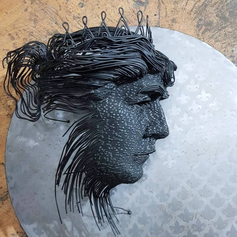 Extraordinary Sculptures Made From Industrial Metal Wires By Darius Hulea (9)