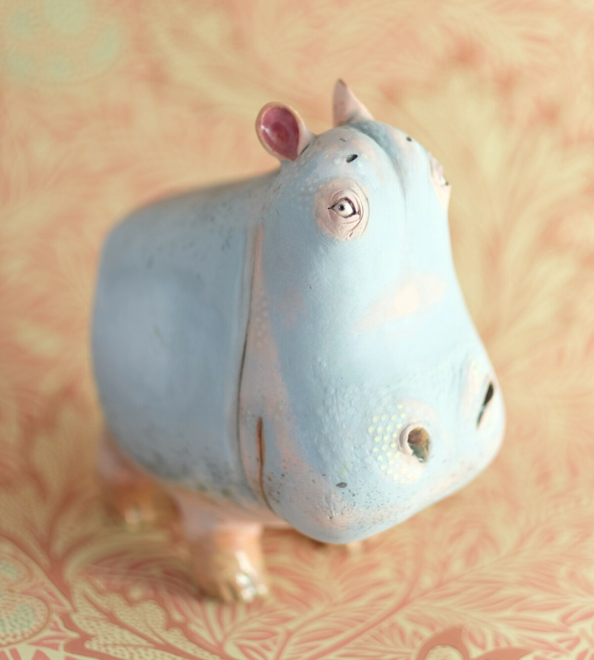 Fascinating Ceramic Sculptures Of Anthropomorphized Animals By Nastia Calaca (13)