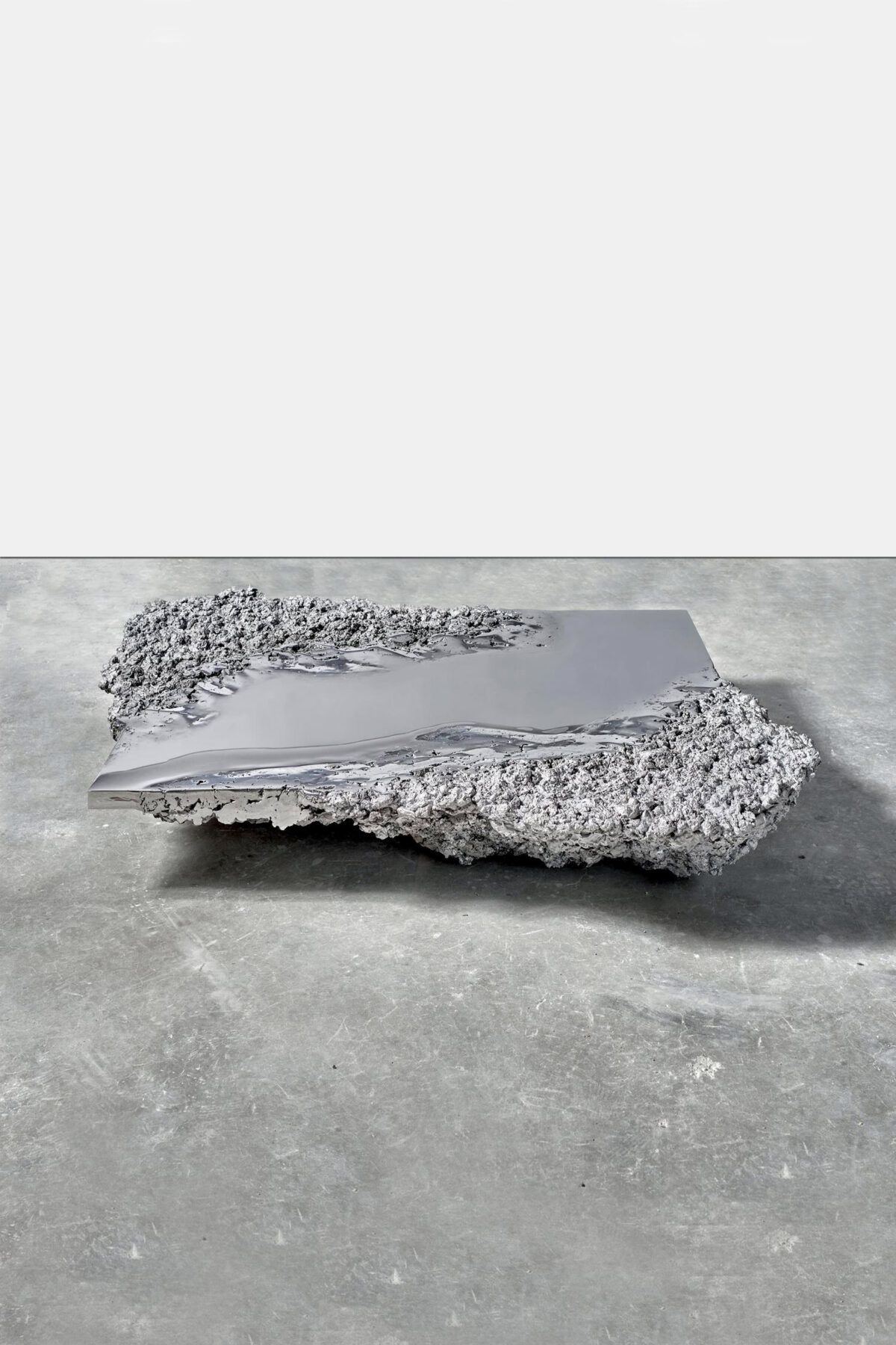 Monoliths Intriguing Sculptural Pieces Of Furniture By Hongjie Yang (6)