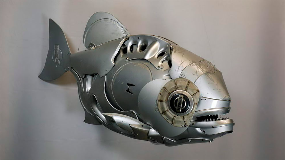 Old Hubcaps Transformed Into Incredible Animal Sculptures By Ptolemy Elrington (1)