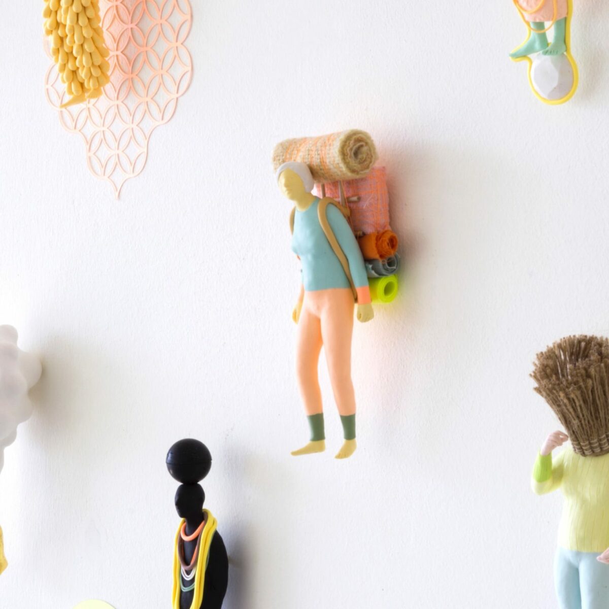 Peculiar Figure Sculptures In Vivid Colors By Frode Bolhuis (16)