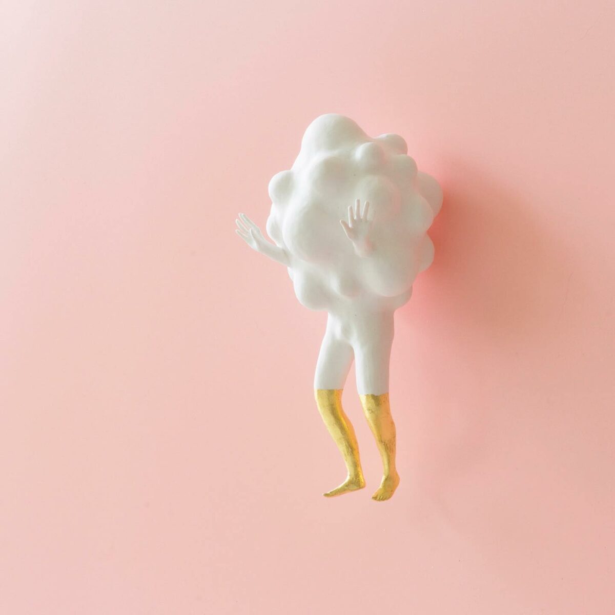 Peculiar Figure Sculptures In Vivid Colors By Frode Bolhuis (3)