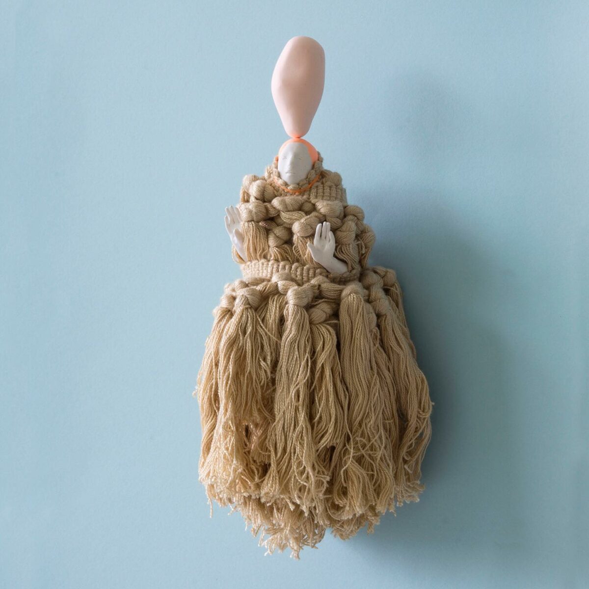 Peculiar Figure Sculptures In Vivid Colors By Frode Bolhuis (6)