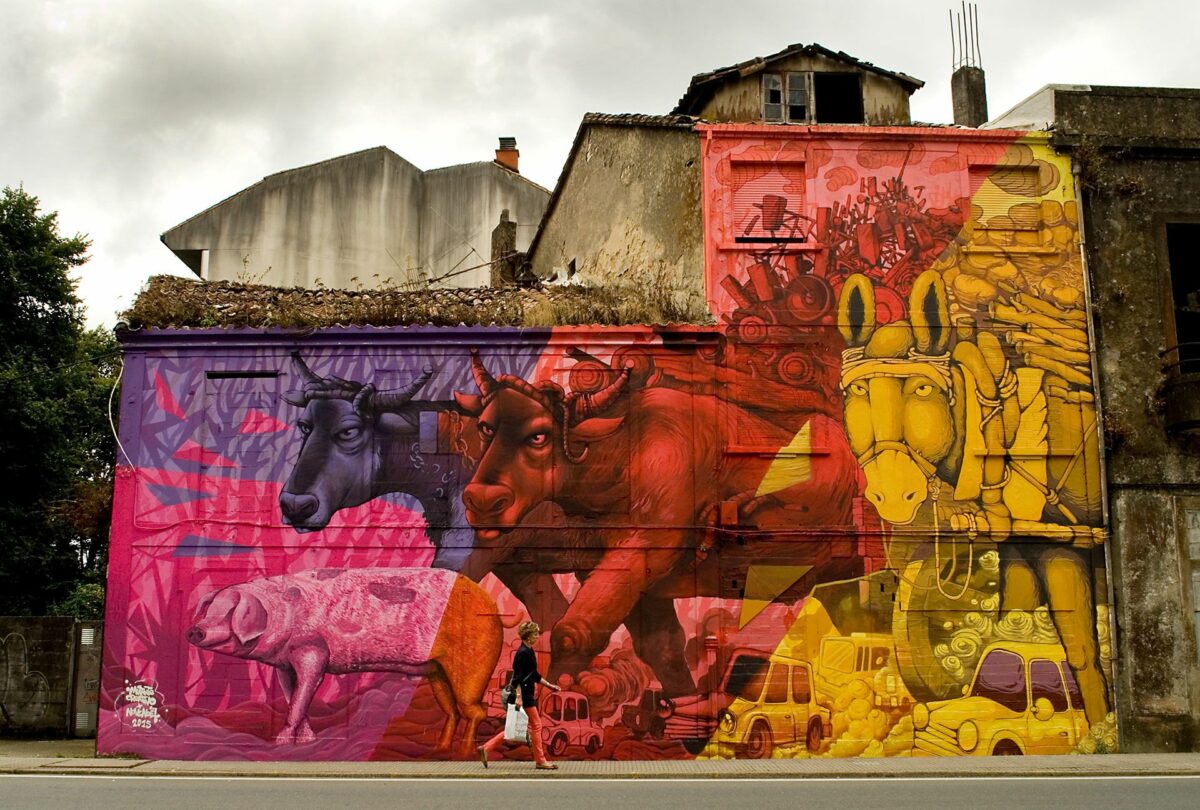 The Extraordinary Surrealistic Street Art Of Sokram Mutante (22)