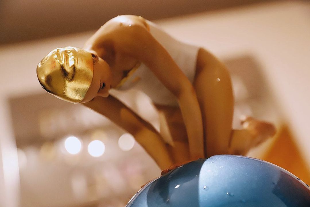 Amazingly Realistic Swimmer Sculptures By Carole A. Feuerman (15)