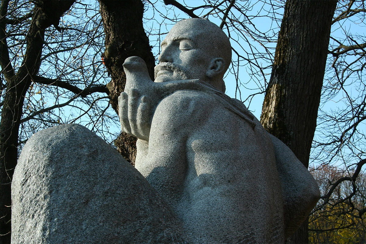 Formidable Granite And Marble Sculptures By Adrian Balogh (17)