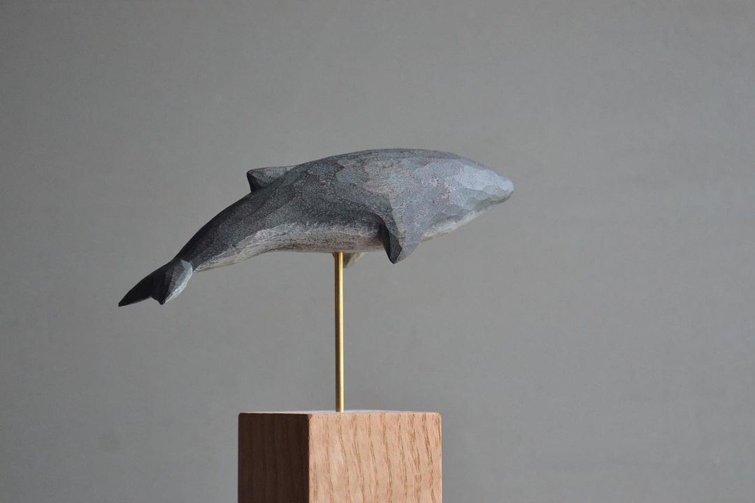 Formidable Wood Carved Sculptures Of Wildlife Animals In Miniature By Tomohiro Suzuki (2)