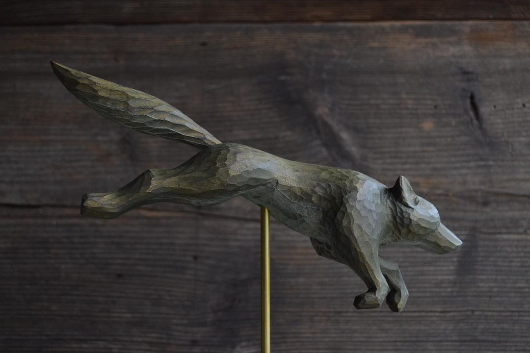 Formidable Wood Carved Sculptures Of Wildlife Animals In Miniature By Tomohiro Suzuki (7)