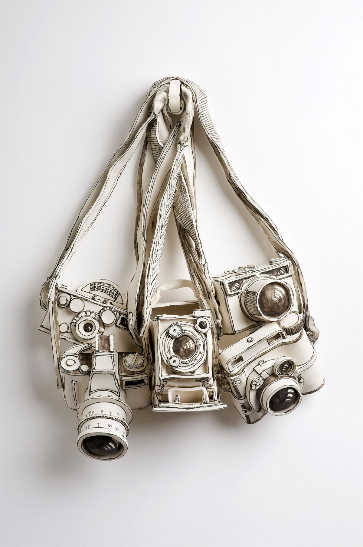 Porcelain Drawings Striking Ceramic Sculptures By Katharine Morling (4)