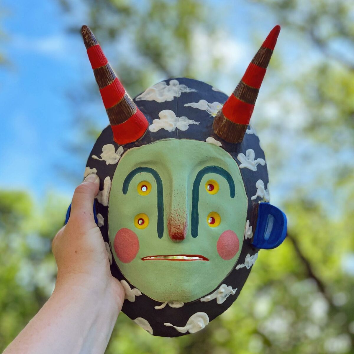 Beautiful Ceramic Masks Of Peculiar Creatures By Karolina Romanowska (8)