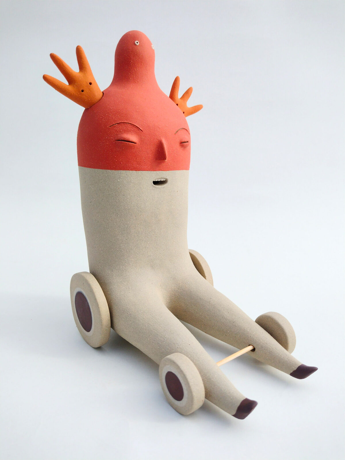 Amusing Ceramic Sculptures Of Quirky Creatures By Luciano Polverigiani (5)