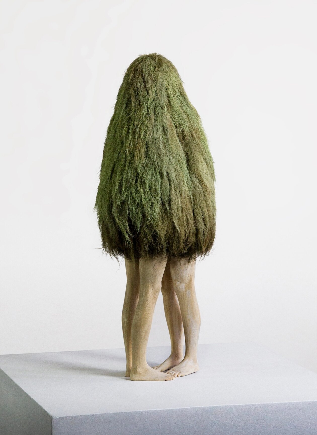 Metamorphosis, Surreal Figurative Sculptures By Andreas Senoner (7)