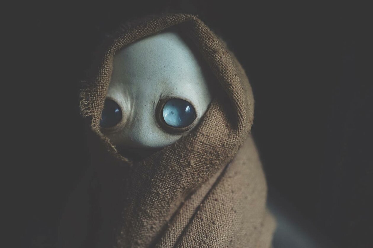 The Dark And Somber Dolls Of Nicole Watt (14)