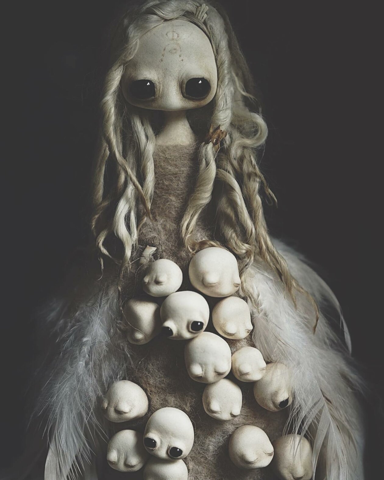The Dark And Somber Dolls Of Nicole Watt (17)