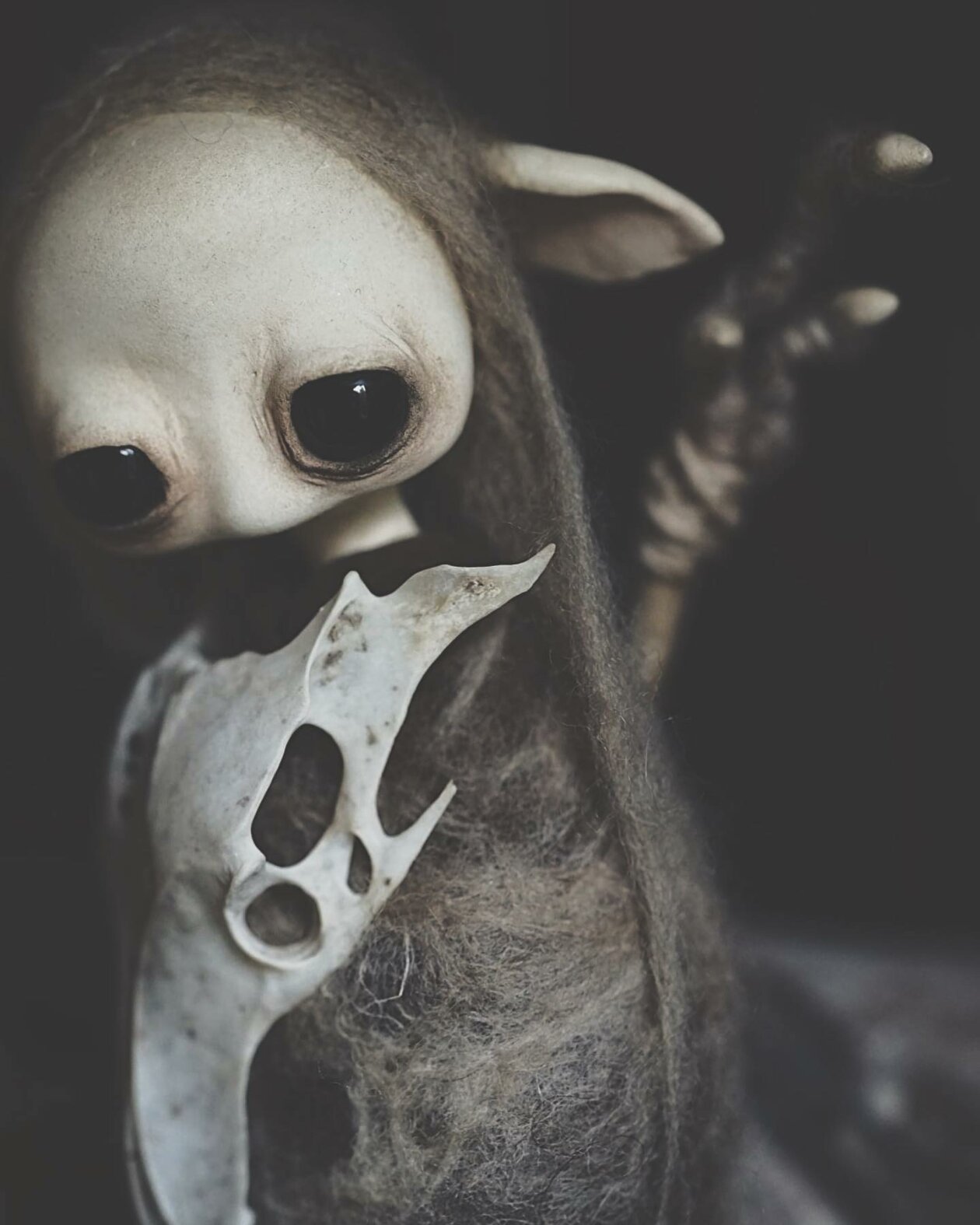 The Dark And Somber Dolls Of Nicole Watt (19)