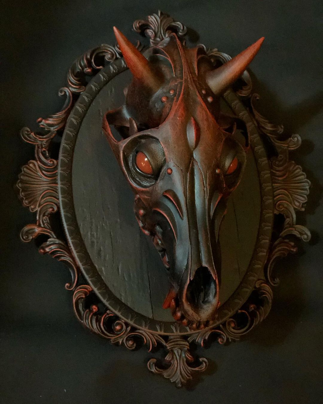 Dark Sculptures Made From Animal Skulls By Chris Haas (29)