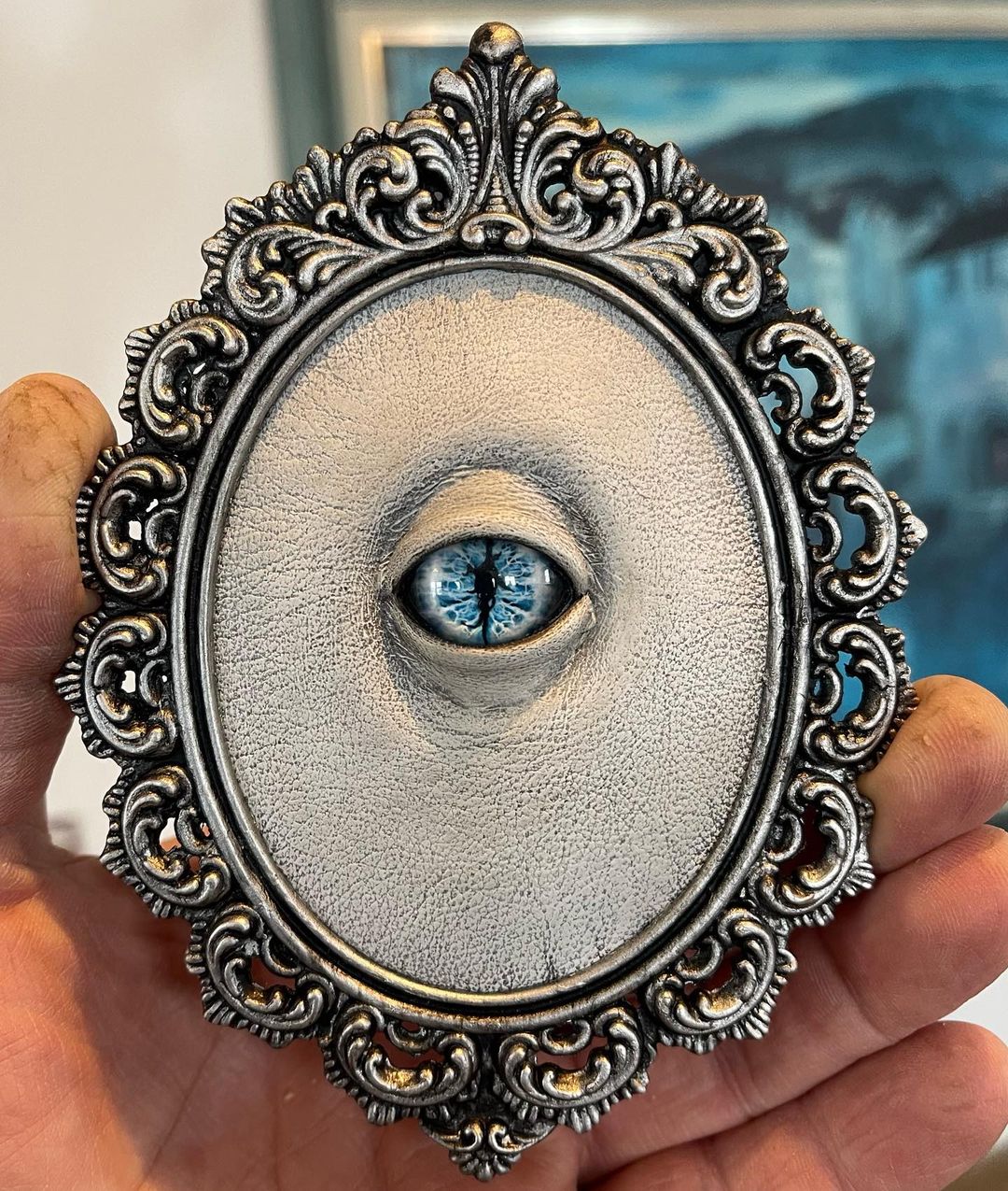 Dark Sculptures Made From Animal Skulls By Chris Haas (32)