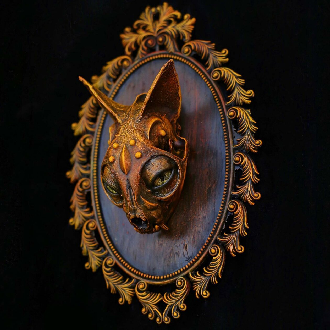 Dark Sculptures Made From Animal Skulls By Chris Haas (8)