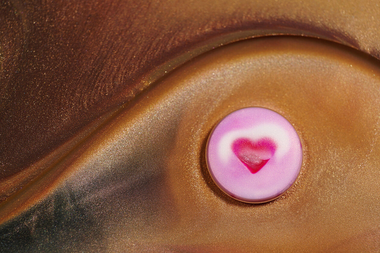 Donuts A Liquid Photography Series By Ruslan Khasanov (9)