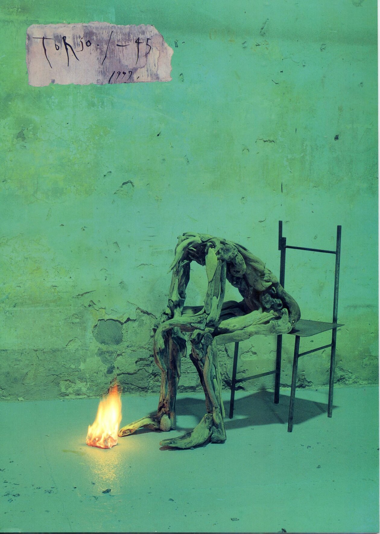 Eerie Human Like Sculptures Made From Driftwood By Nagato Iwasaki (5)