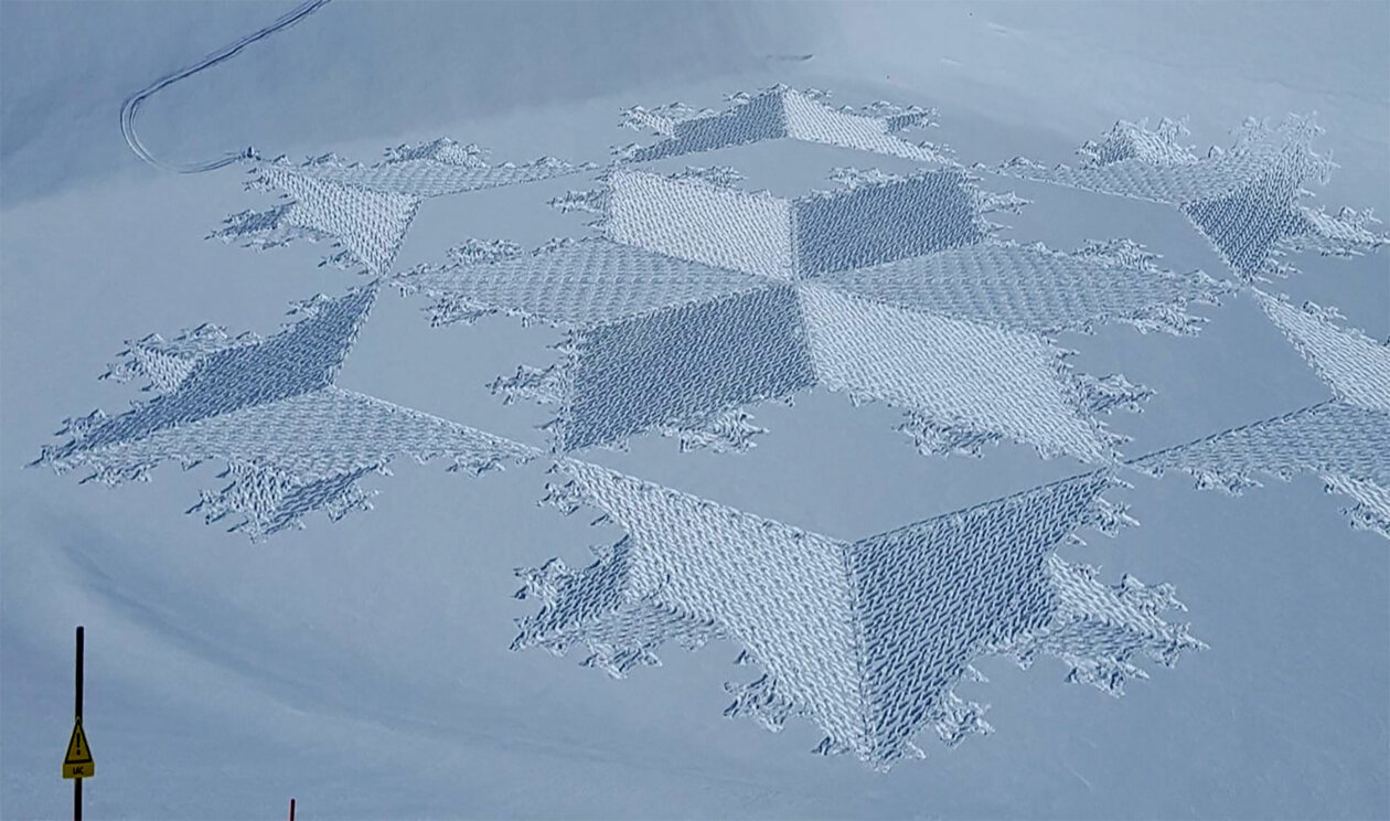 Large Scale Snow Drawings By Simon Beck (17)