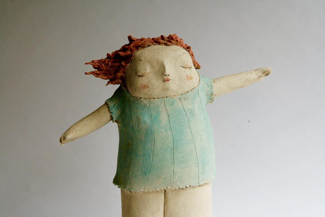 Poetic Figurative Ceramic Sculptures By Anne Sophie Gilloen (20)